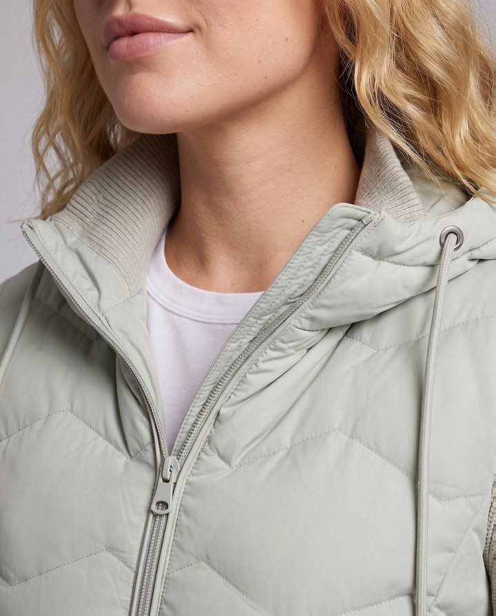 Product 10998330884442 - close_up_detail
