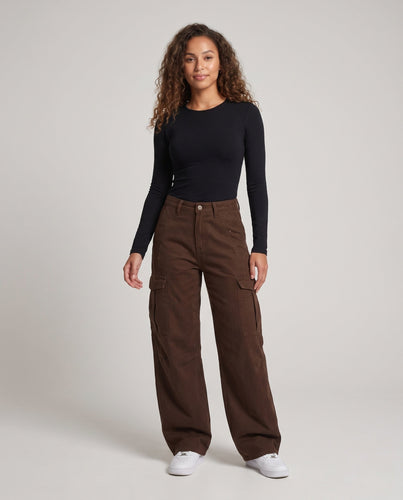 Damen Baggy-Cargo-Hose mit extrem weitem Bein und hoher Bundführung Echo Archiv