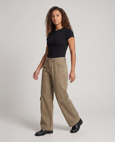 Damen Oversize-Cargo-Palazzo-Hose mit seitlicher Klappentasche und lässigem Fall Echo Archiv