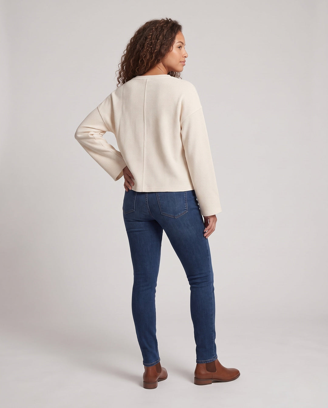 Product 10999799644506 - back_view
