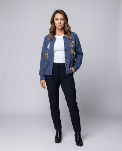 Damen Strickcardigan mit Blumenstickerei und Rundhalsausschnitt Echo Archiv