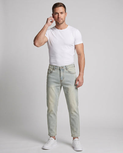 Herren Slim-Fit Stretch-Jeans mit modernem Five-Pocket‑Schnitt und leichter Used‑Optik Echo Archiv