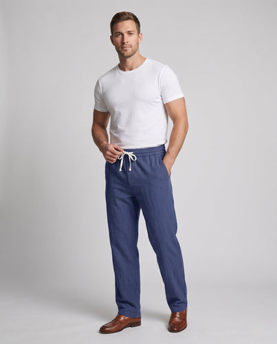 Herren Leinen-Bundhose mit Tunnelzug, weitem Bein und aufgesetzten Gesäßtaschen Echoarchiv