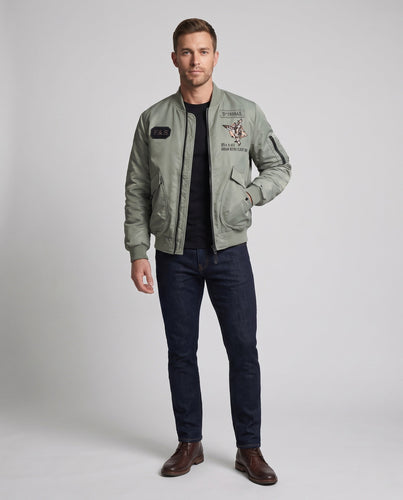 Herren Kurz geschnittene Flight-Bomberjacke mit Patches und Utility-Taschen Echoarchiv