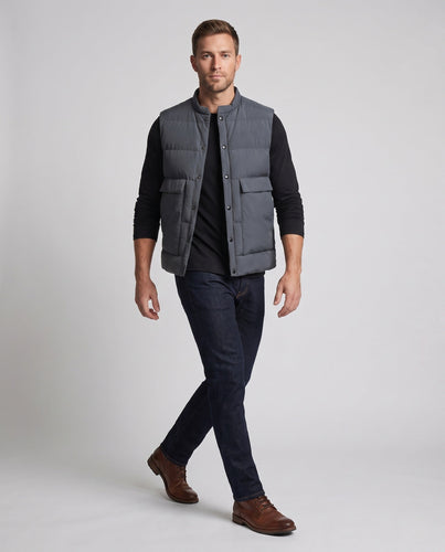 Herren Minimalistische Thermo-Utility-Weste mit Druckknopffront und großen Klappentaschen Echoarchiv