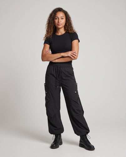 Damen Modische Cargo-Hose mit weitem Schnitt Echo Archiv