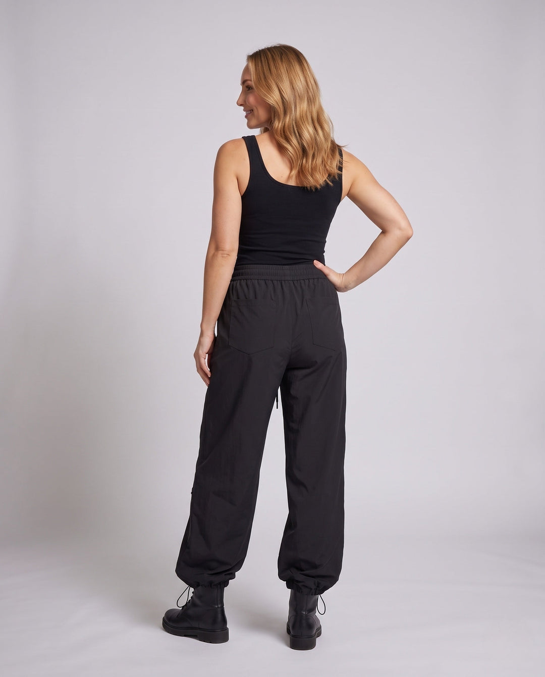 Product 11002331464026 - back_view