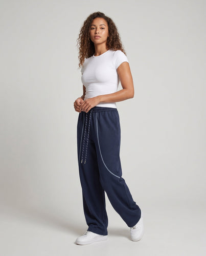 Damen Sportliche Freizeithose mit elastischem Bund und lässigem Schnitt Echo Archiv
