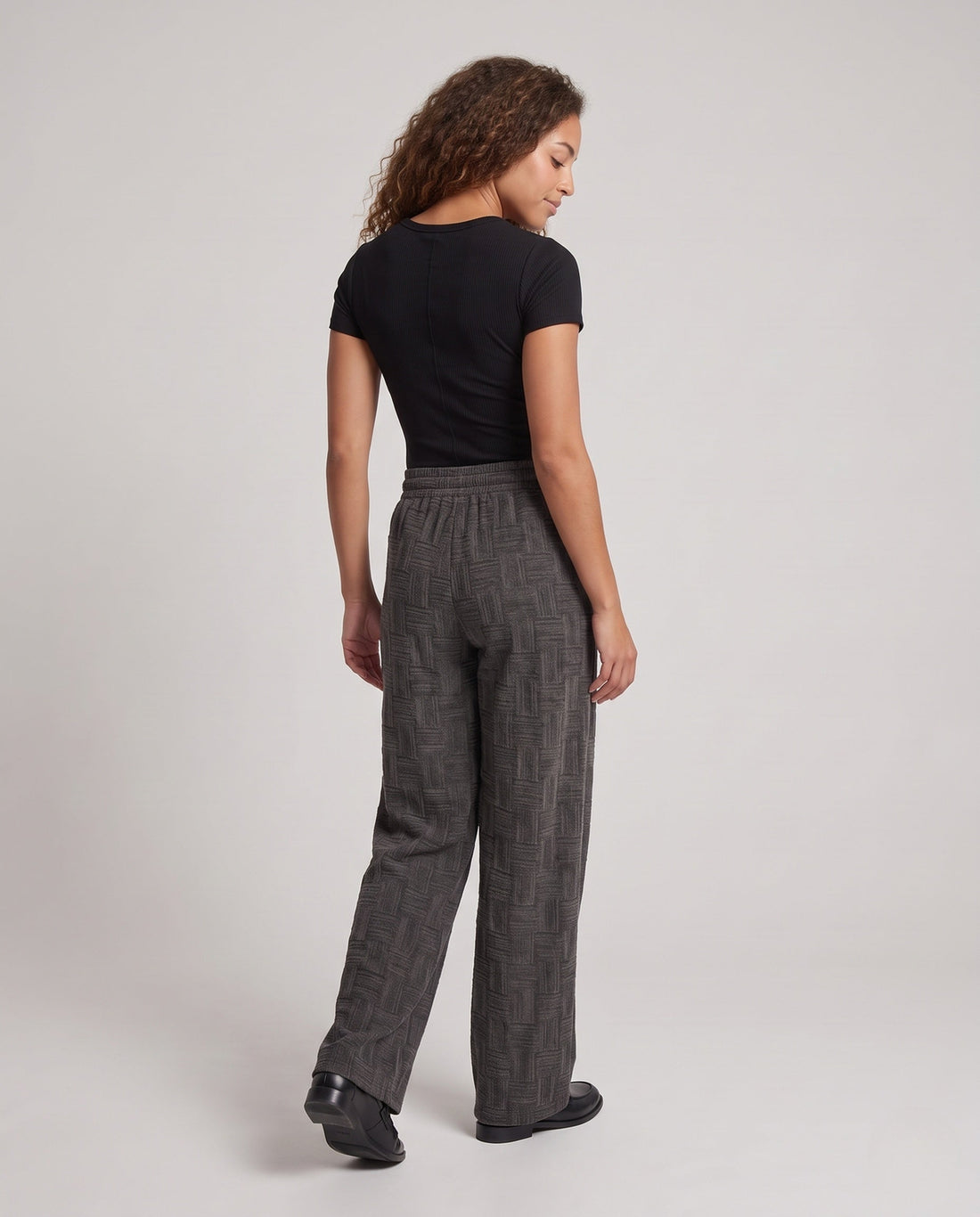 Product 11002332774746 - back_view