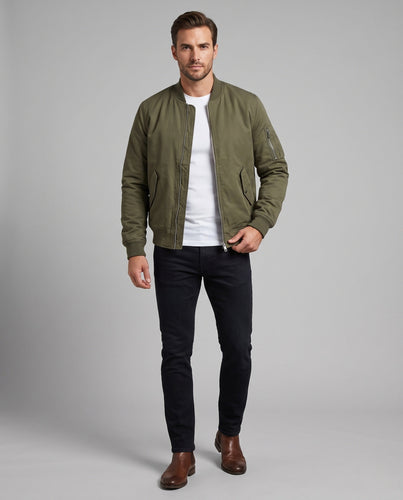 Herren isolierter Pilot‑Bomber mit Thermo‑Wattierung, Ärmeltasche und Rippbündchen Echoarchiv