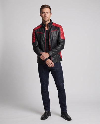 Herren schlanker Kunstleder-Moto-Blouson im Racer-Look mit gesteppter Schulterpartie, Stehkragen und Reißverschluss-Taschen Echoarchiv