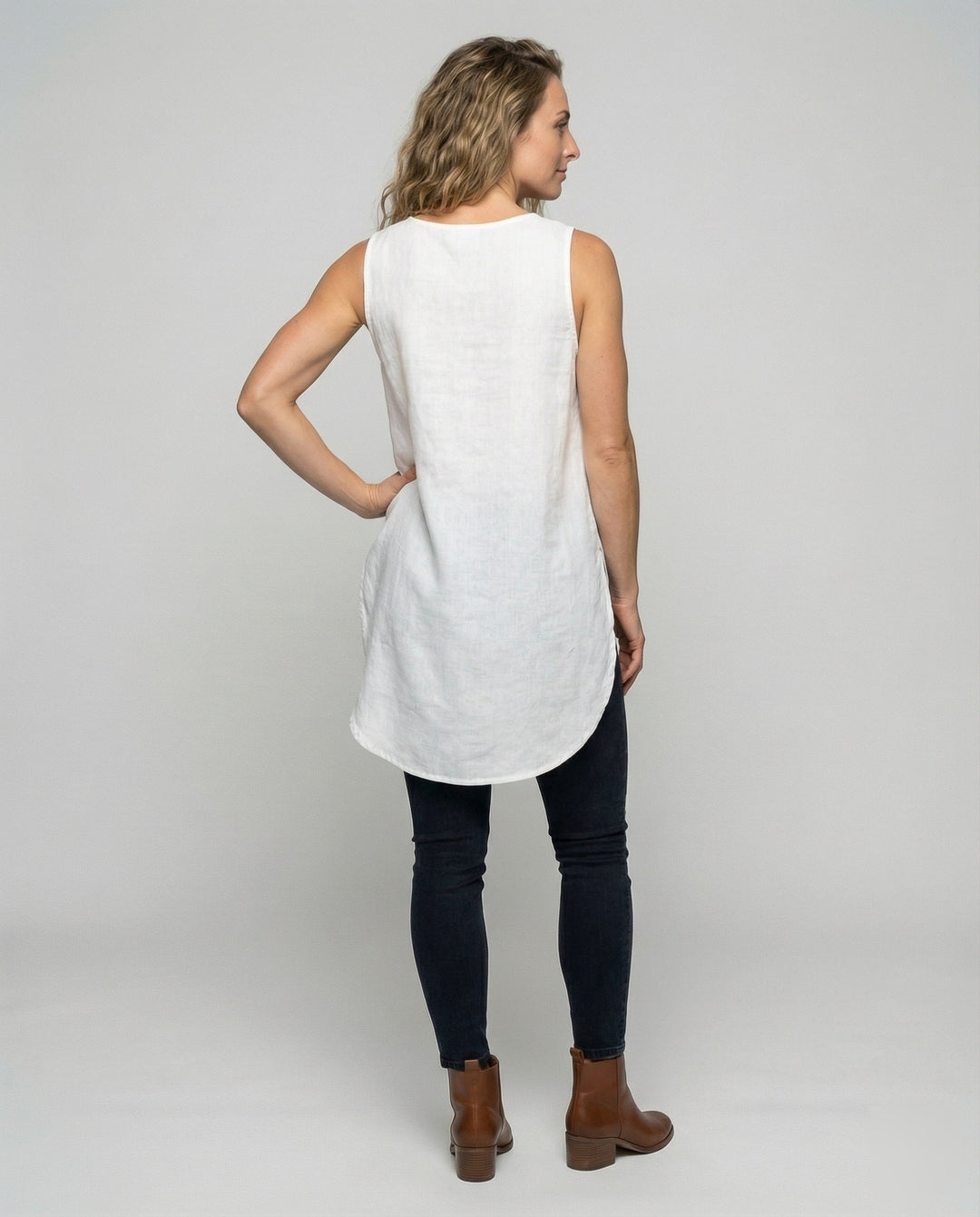 Product 15579250917706 - back_view