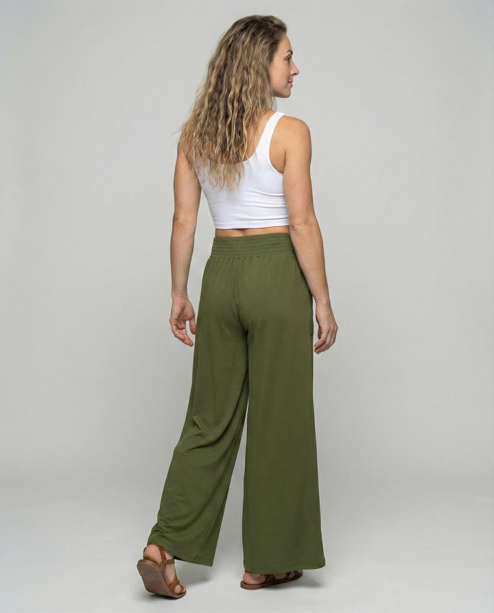 Product 15583589957962 - back_view
