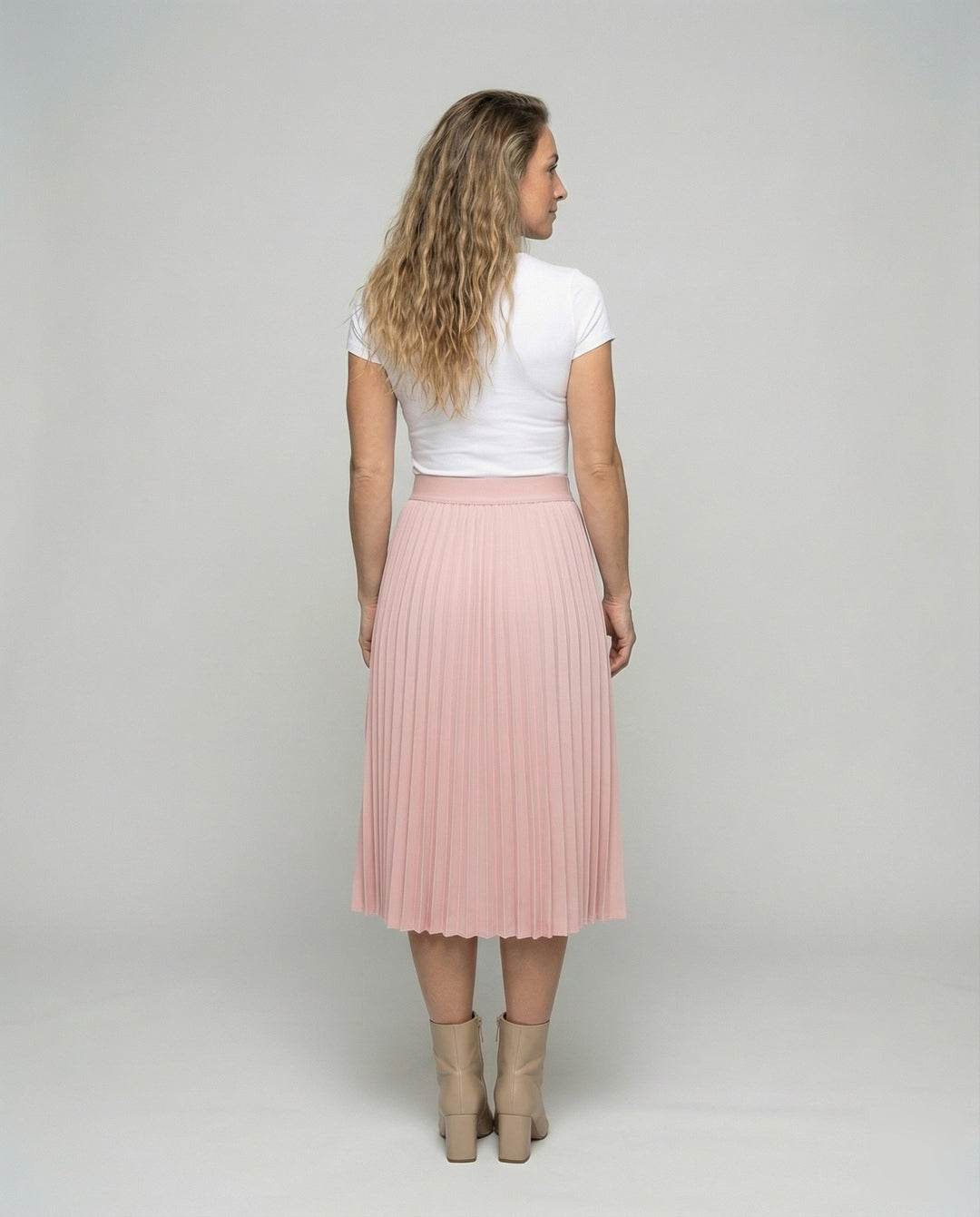 Product 15587001663818 - back_view