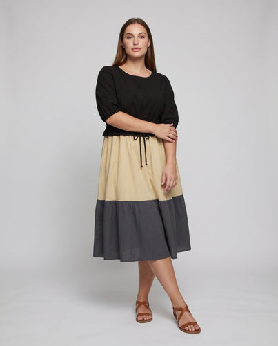 Frauen A-Linien Midi Kleid Kordelzug Taille Stufenrock Halblange Ärmel