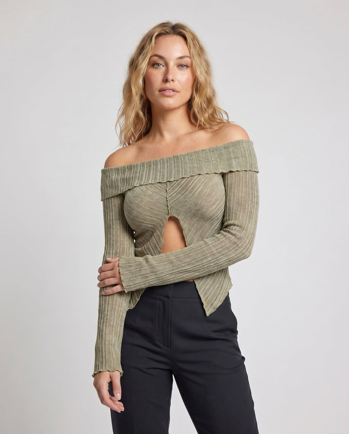 Product 15606940631370 - upper_body
