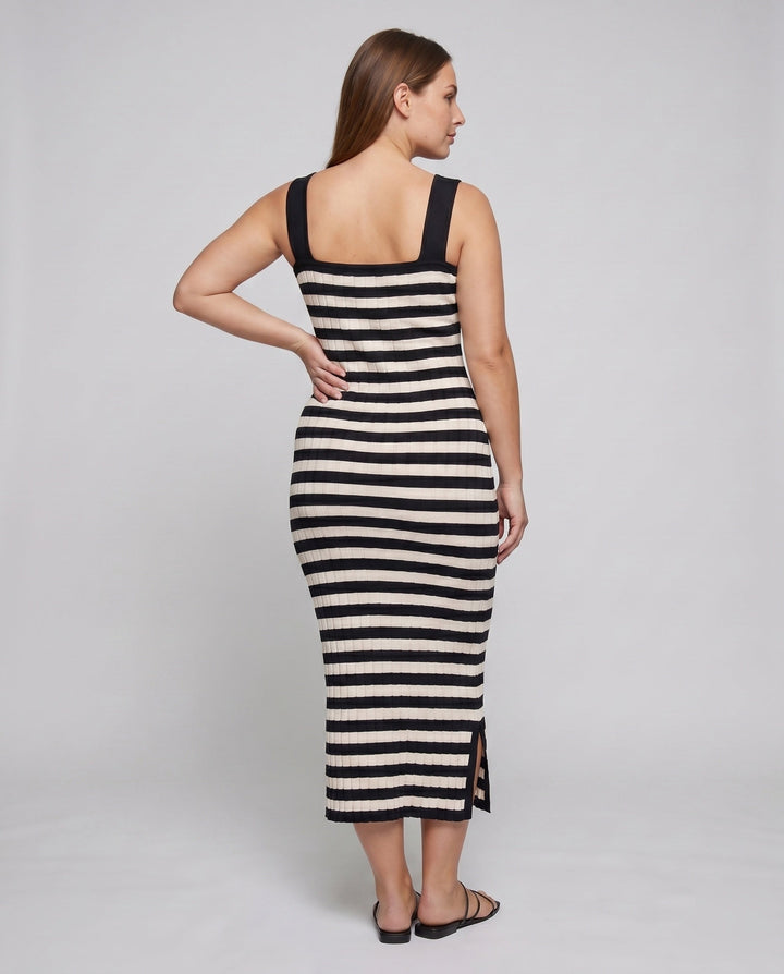 Product 15606967796042 - back_view