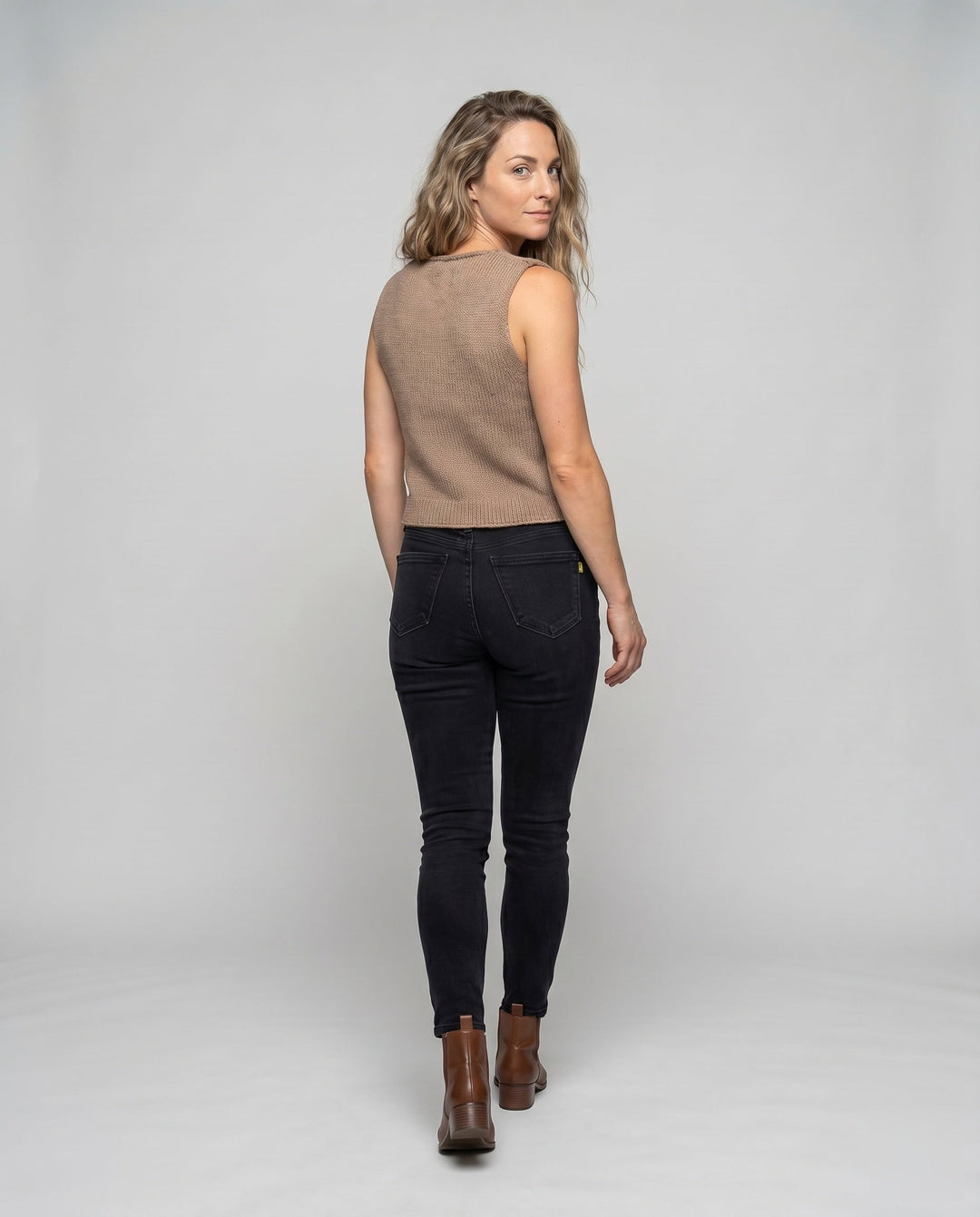 Product 15606969205066 - back_view
