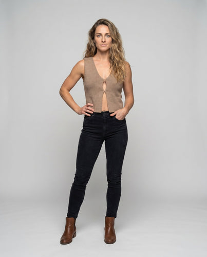 Damen Strick-Crop-Top mit dekorativem Lochdesign und hochgeschlossenem Schnitt