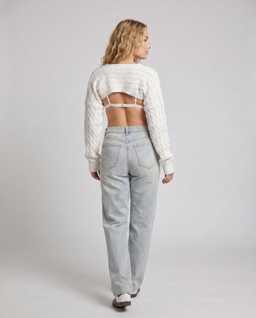 Product 15606970646858 - back_view
