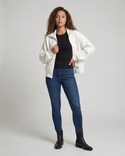 Damen Sportjacke mit hohem Kragen und lässiger Passform