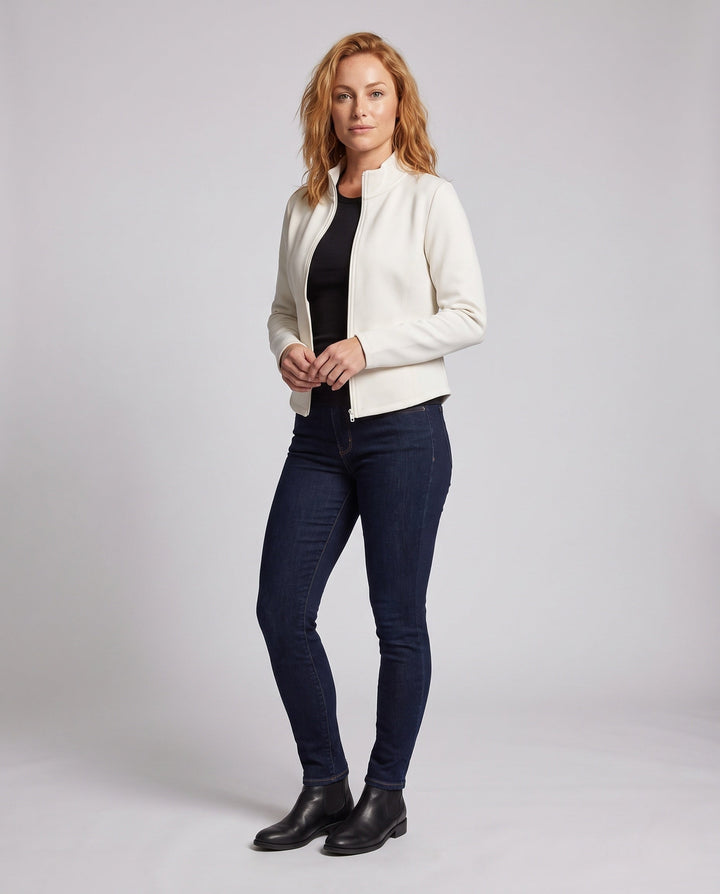 Damen Modische Fleecejacke mit peppigem Schnitt Echo Archiv