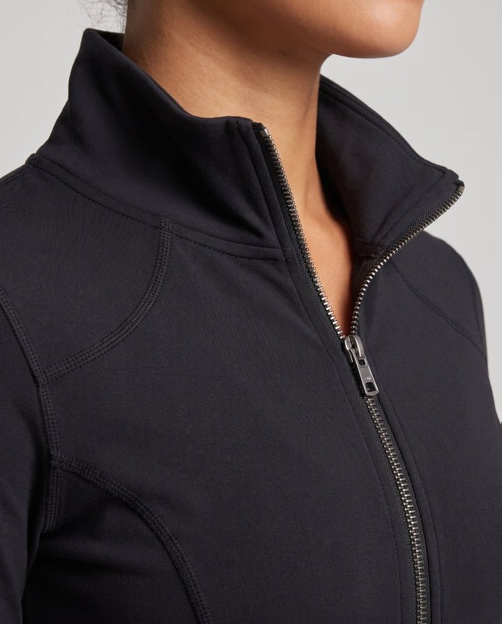 Product 15847615660362 - close_up_detail