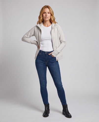Damen Sportliche Kapuzenjacke mit Daumenlöchern Echo Archiv