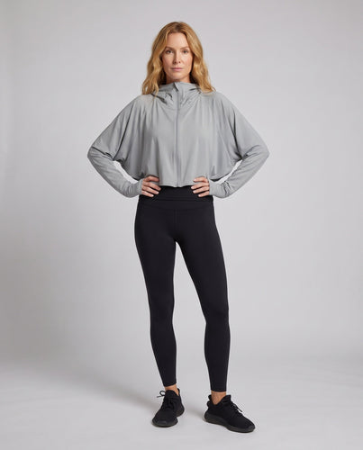 Damen Sportliche Kapuzenjacke mit UV-Schutz und weiten Ärmeln Echo Archiv
