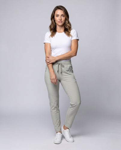 Damen lässige Sporthose mit elastischem Bund und praktischen Taschen Echo Archiv