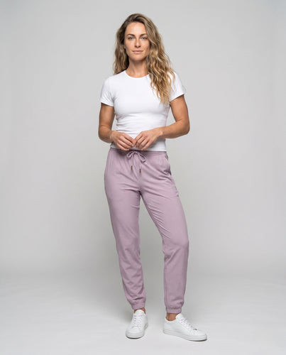 Damen sportive Jogginghose mit elastischem Bund und seitlichen Taschen Echo Archiv