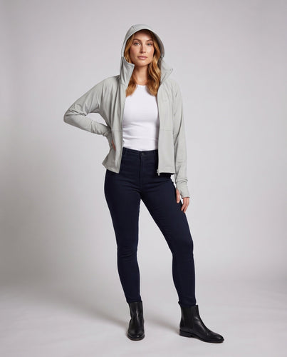 Damen nan ultraleichte atmungsaktive Softshell Kapuzenjacke mit verlängertem Nackenschutz Echo Archiv