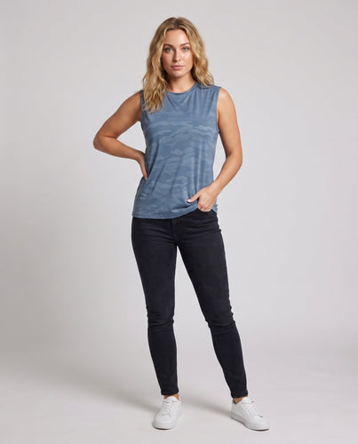 Damen ärmelloses Funktionsshirt aus atmungsaktivem Material Echo Archiv