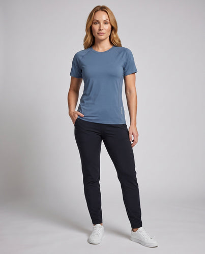 Damen sportliches Funktions-T-Shirt mit ergonomischem Schnitt Echo Archiv