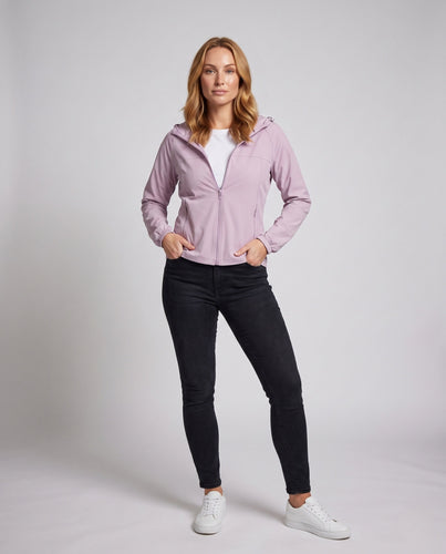 Damen leichte Outdoorjacke mit atmungsaktiven Eigenschaften Echo Archiv