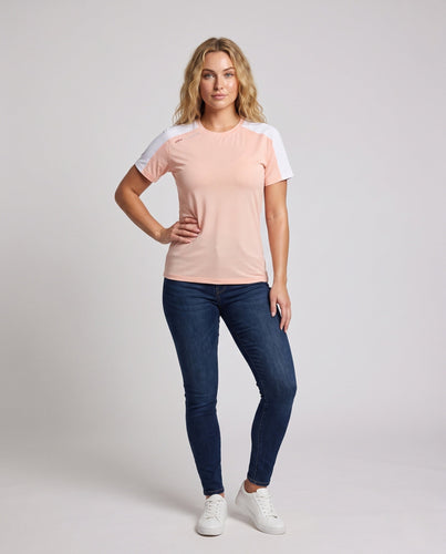 Damen sportliches Funktionsshirt mit atmungsaktiver Struktur Echo Archiv