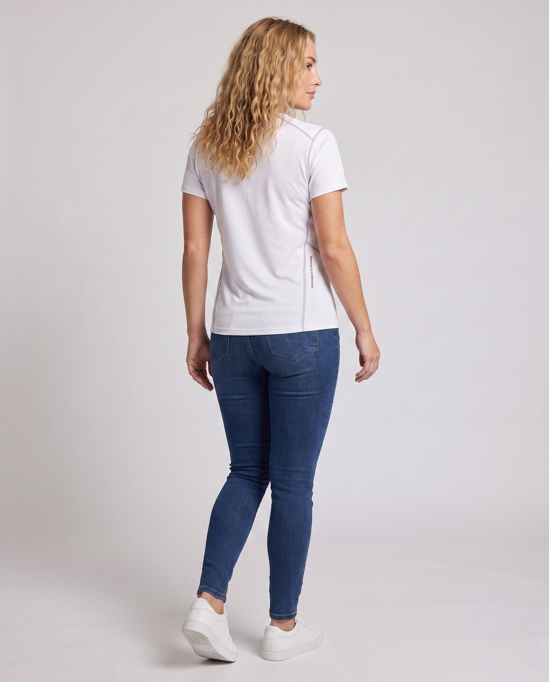 Product 15876148756810 - back_view