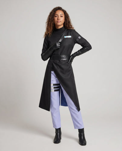 Damen Cosplay-Gewand mit schickem Umhang, Handschuhen und elegantem Hosenensemble Echo Archiv