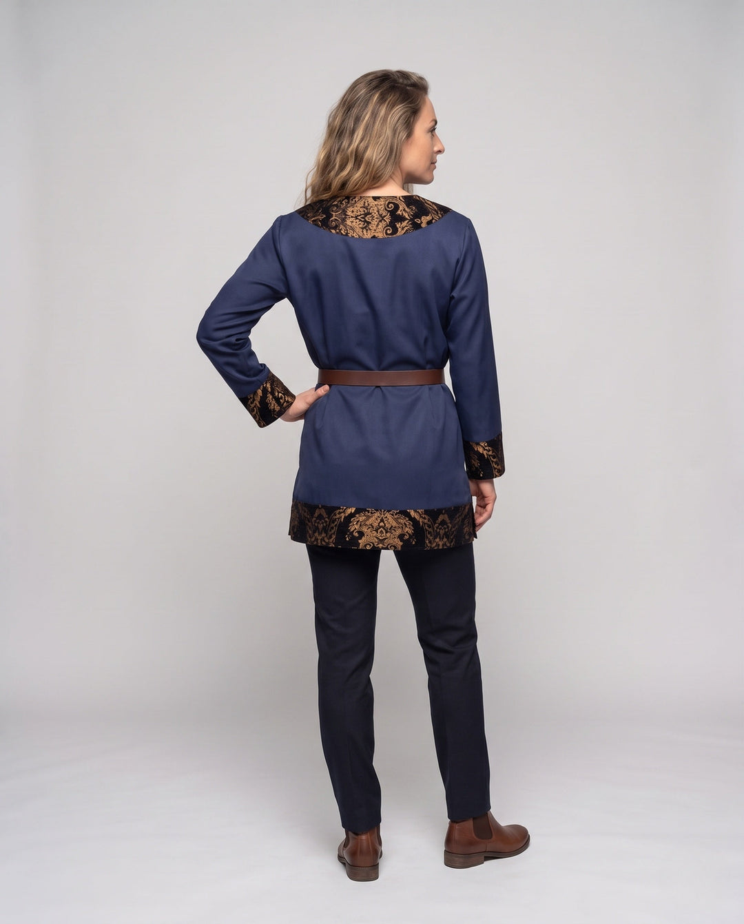 Product 15960136646986 - back_view