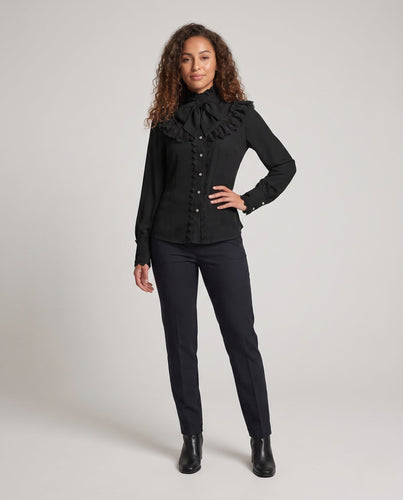 Damen elegante Rüschbluse mit hohem Kragen und verzierten Knopfblende Echo Archiv