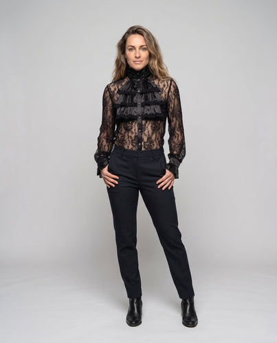 Damen elegante Rüsch Bluse mit Stehkragen und feinen Knopfdetails Echo Archiv