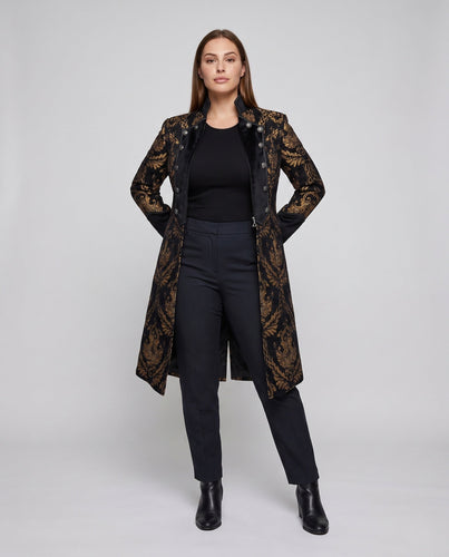 Damen eleganter Frackmantel mit edlem Muster und kunstvollen Knöpfen – Montévia