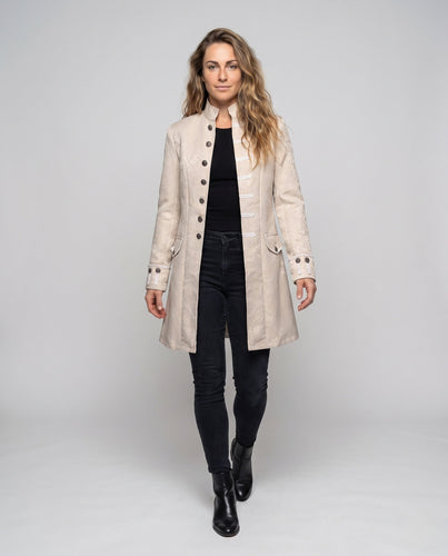 Damen eleganter historischer Frackmantel mit verzierenden Knopfdetails – Montévia