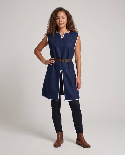 Damen historisches Mittelalterkleid mit dekorativem Gürtel Echo Archiv