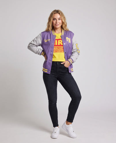 Damen Sportliche Varsity Jacke und T-Shirt Set Echo Archiv