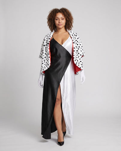 Damen glamouröses Kostüm mit einem eleganten Pelzüberwurf Echo Archiv