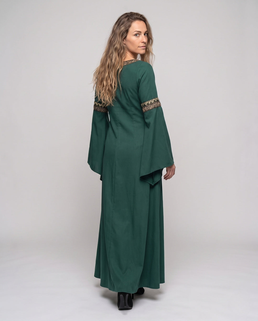 Damen historisches Märchenkleid mit elegantem Schnürdesign – Élara