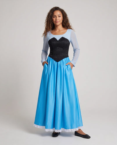 Damen Märchenhaftes Ballkleid Echo Archiv