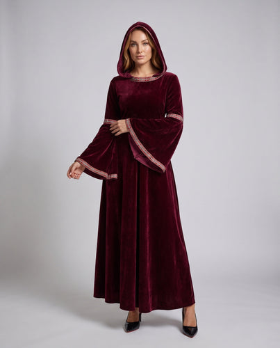Damen Mittelalterliches Kapuzenkleid mit weiten Ärmeln Echo Archiv