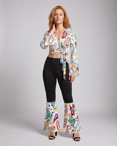 Damen modernes Boho-Set mit Wickeloberteil und weiten Hosen Echo Archiv
